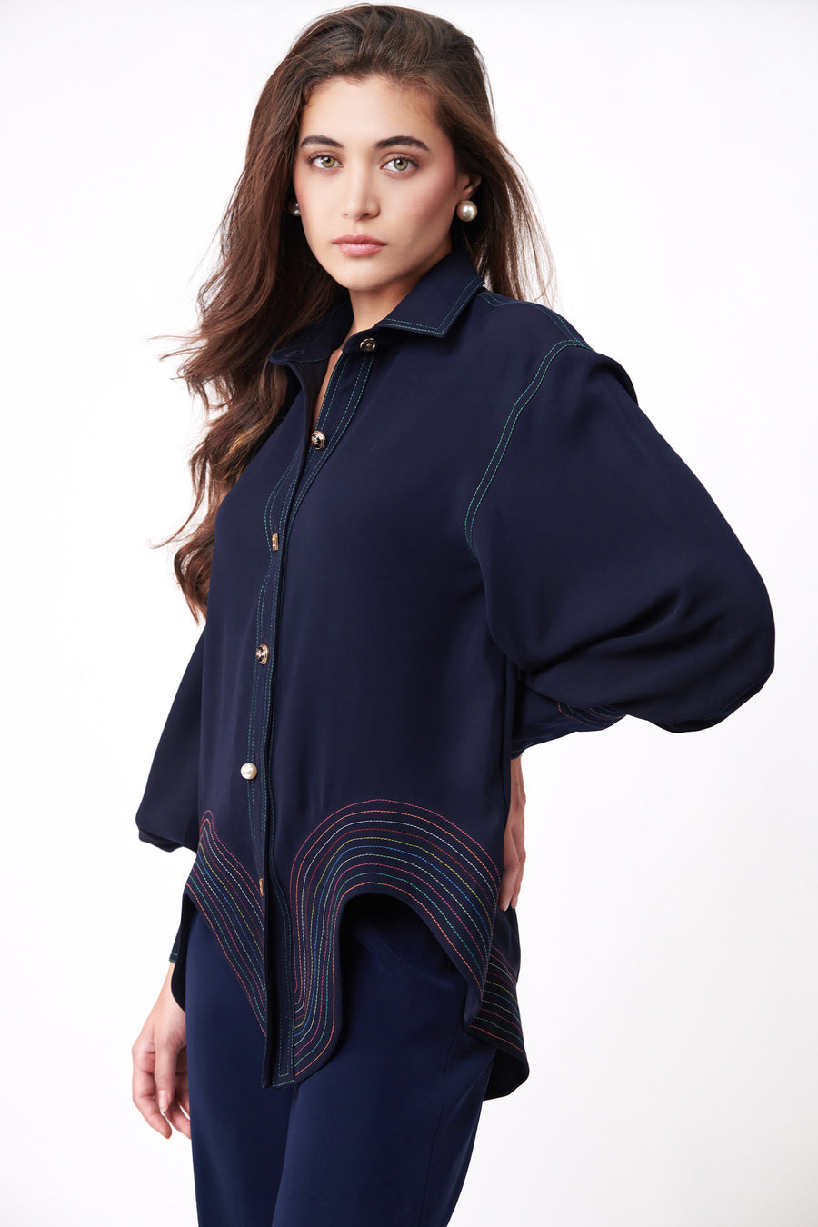 MEANDER LINES BLOUSE