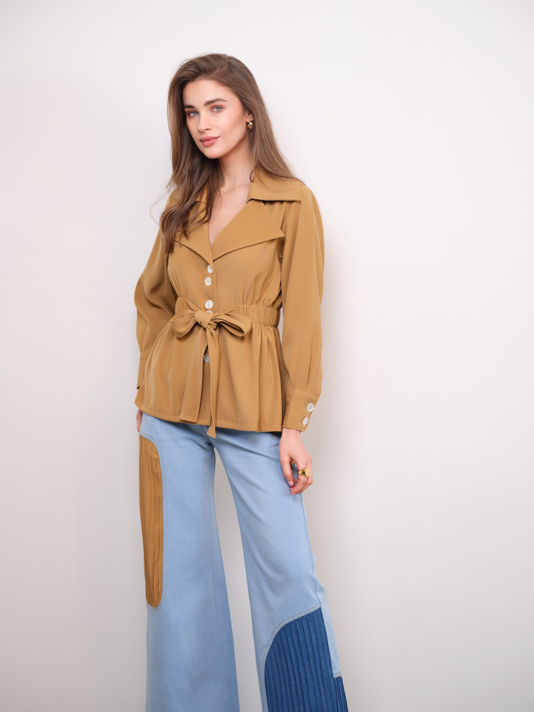 COLOURBLOCK PLEATED JEANS