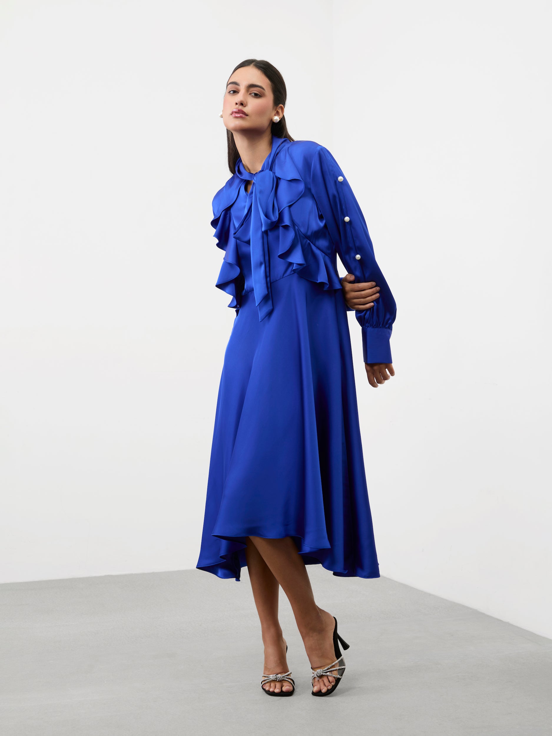 ROMANTIC RUFFLE DRESS