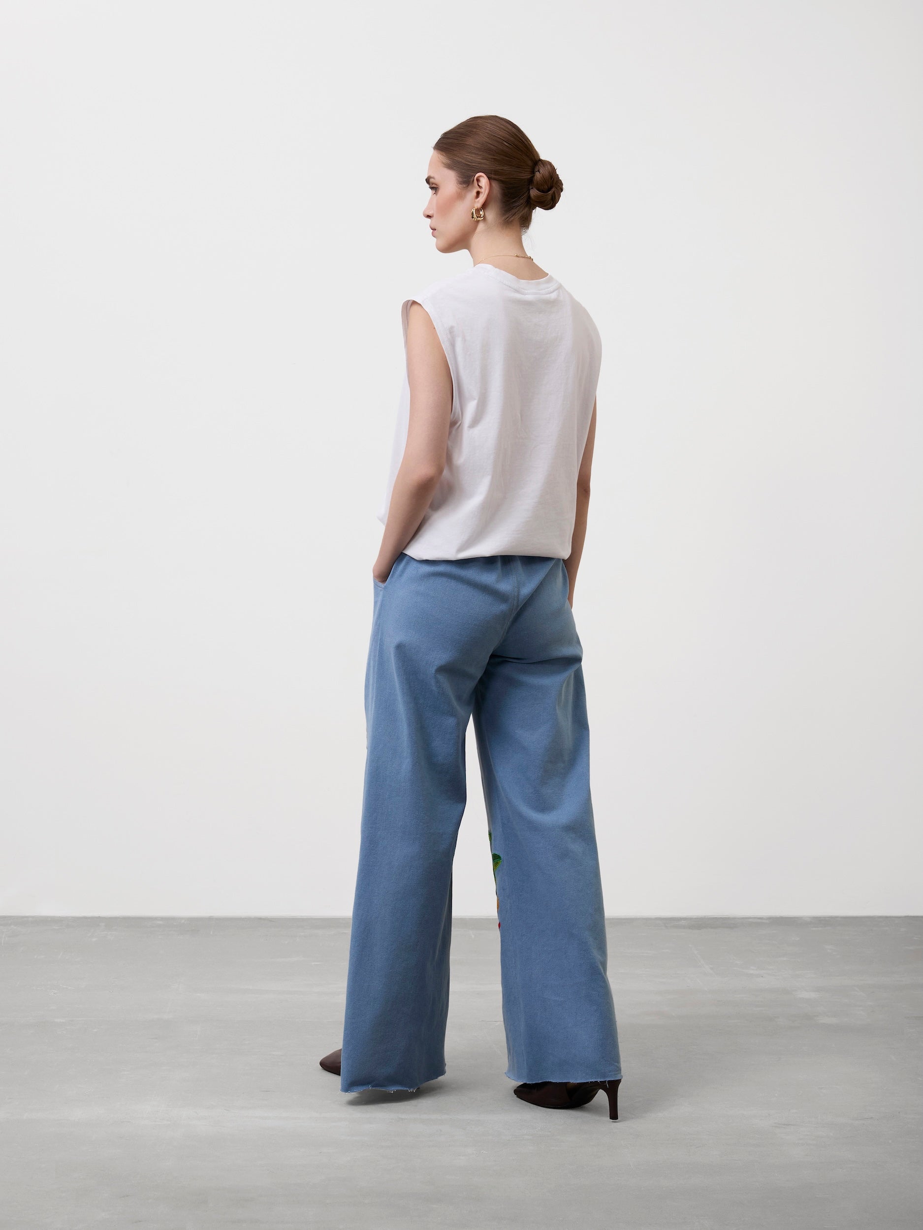 DE-TROPICO FLARED JEANS