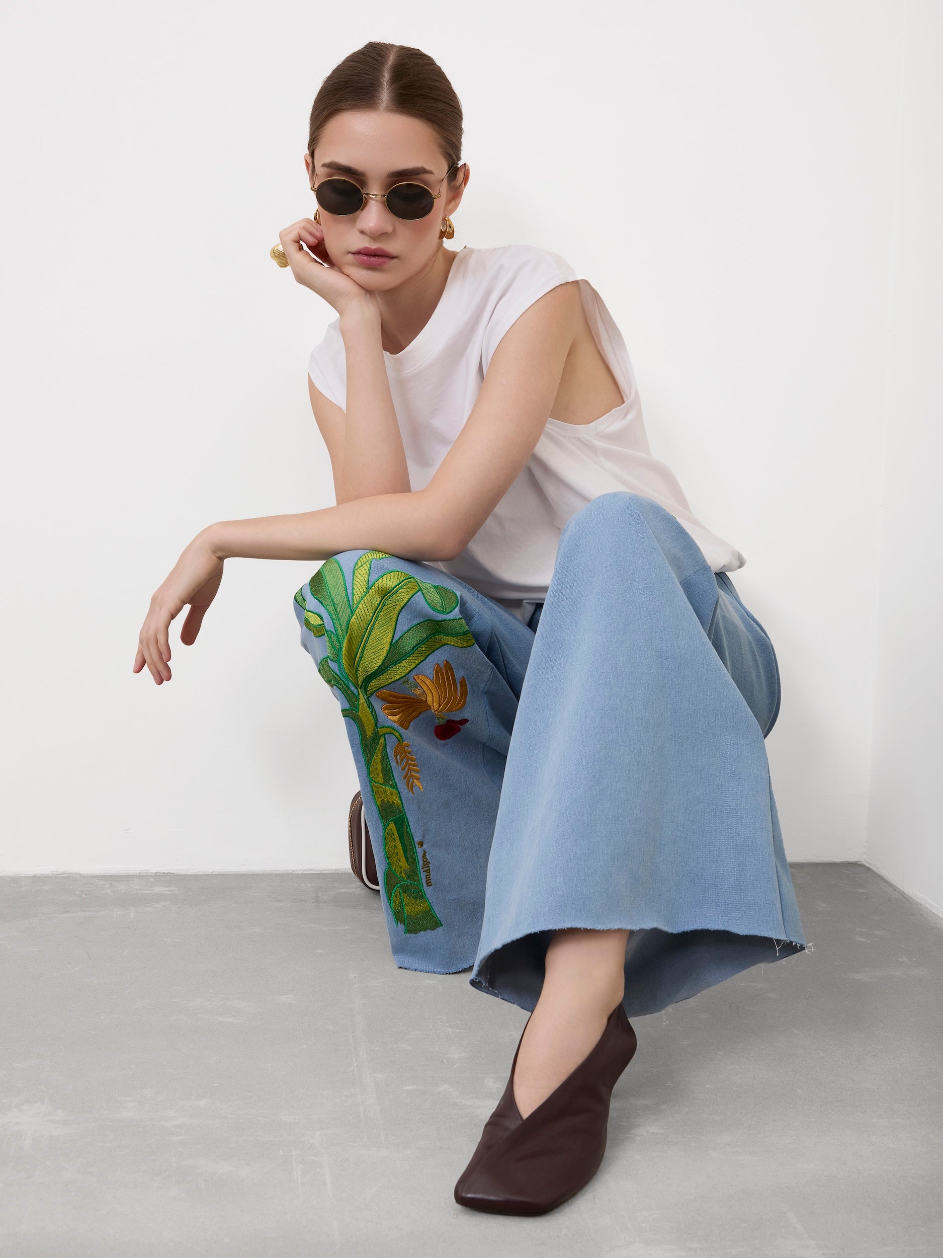 DE-TROPICO FLARED JEANS