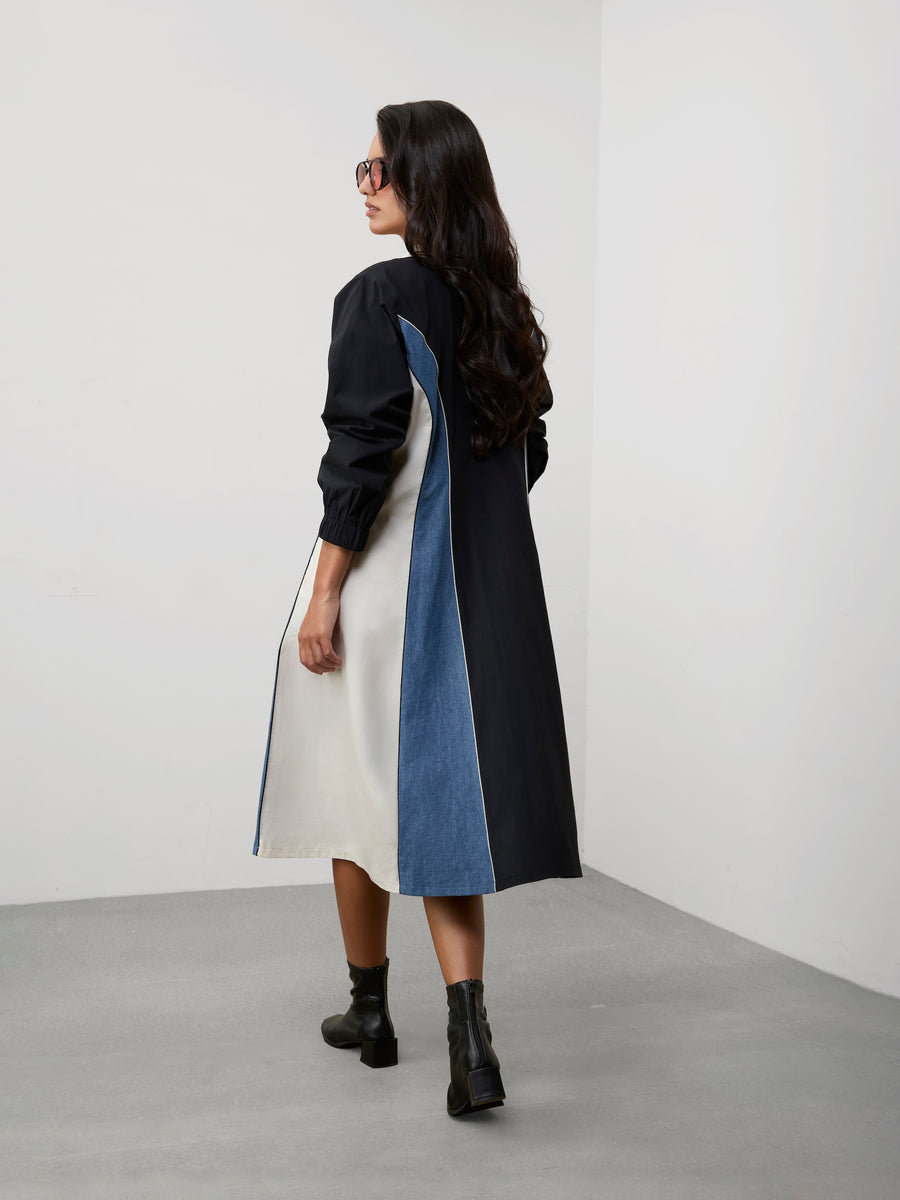 SPORTY PANEL DRESS