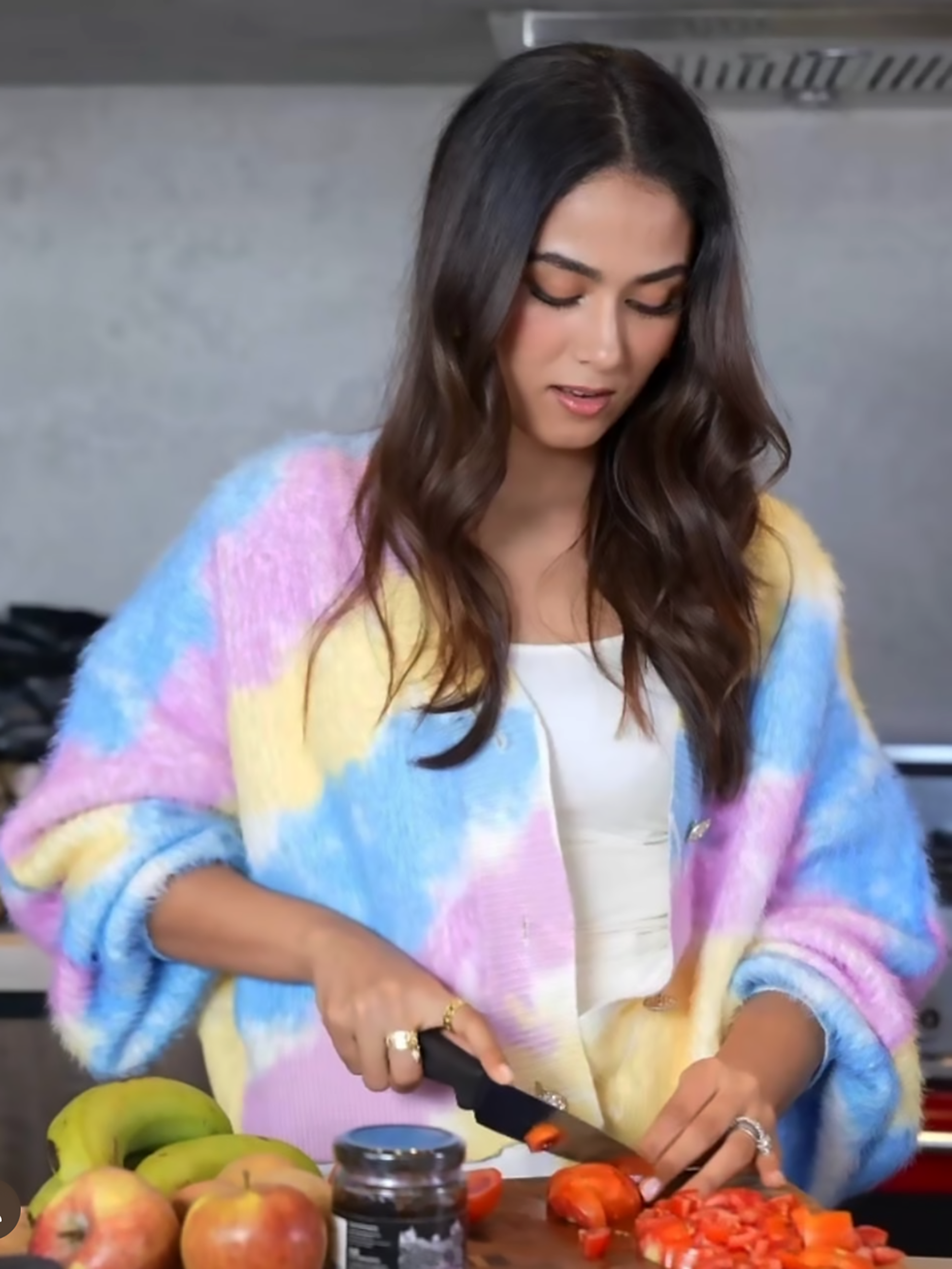 MIRA KAPOOR IN PASTEL FUR CARDIGAN